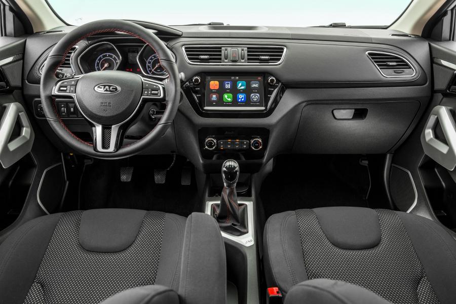 Торпедо JAC T40 2017 года  (фото 6 из 18)
